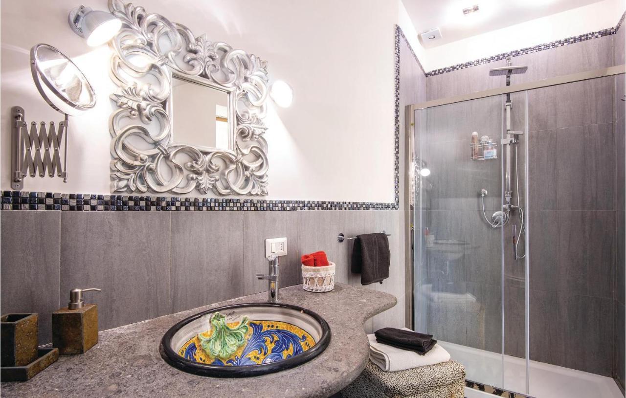 2 Bedroom Stunning In Casa de Férias Roma